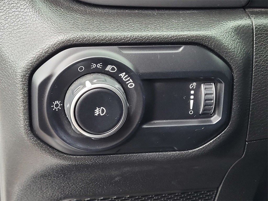 2023 Jeep Wrangler 4-Door Willys 4x4