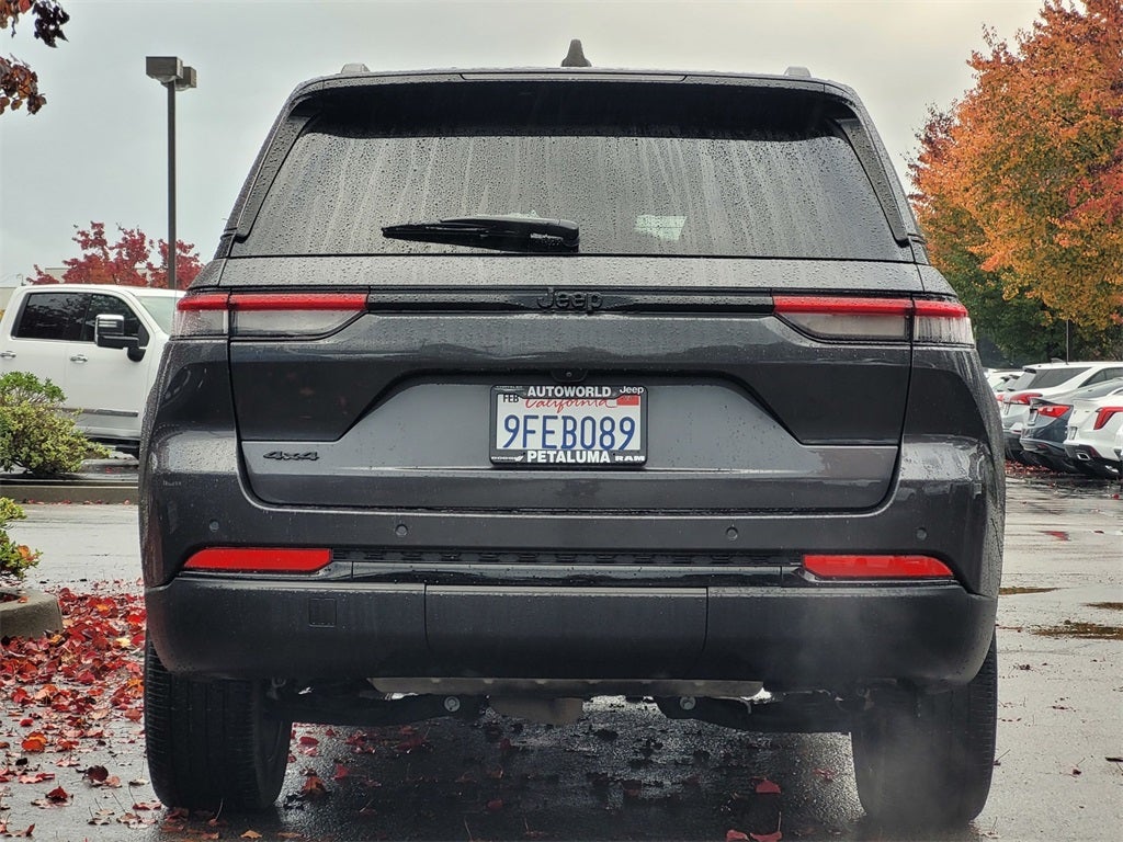 2023 Jeep Grand Cherokee Altitude 4x4