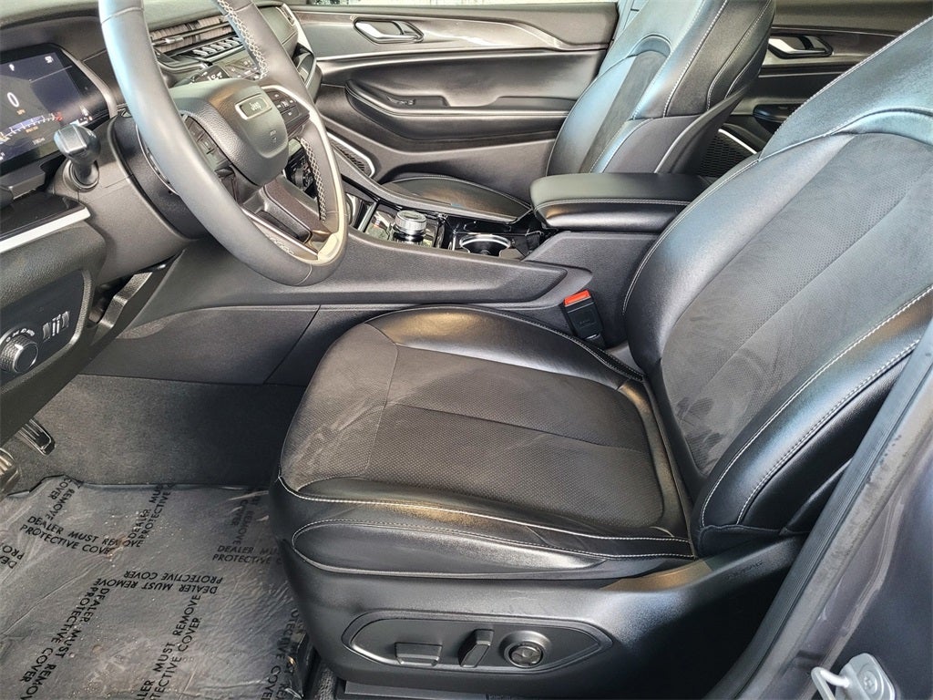 2023 Jeep Grand Cherokee Altitude 4x4