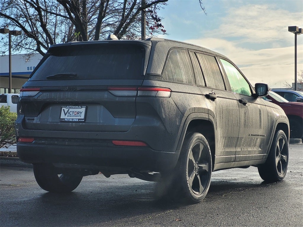 2023 Jeep Grand Cherokee Altitude 4x4