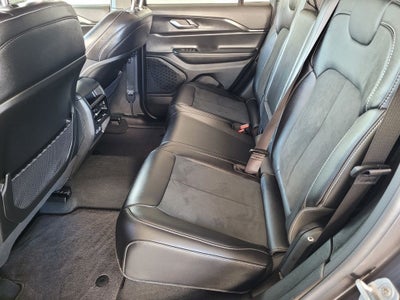 2025 Jeep Grand Cherokee Altitude 4x4