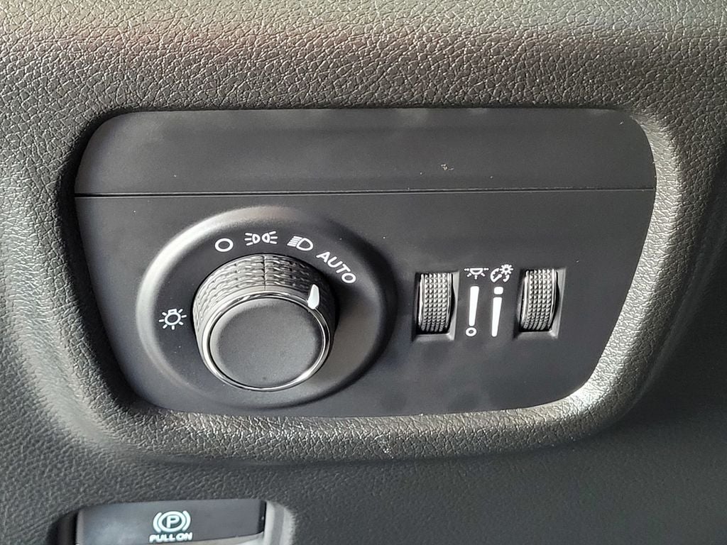 2025 Jeep Grand Cherokee Altitude 4x4