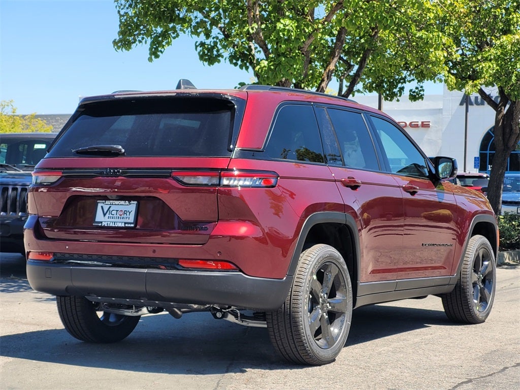 2025 Jeep Grand Cherokee GRAND CHEROKEE LIMITED 4X4