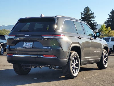 2025 Jeep Grand Cherokee GRAND CHEROKEE LIMITED 4X4