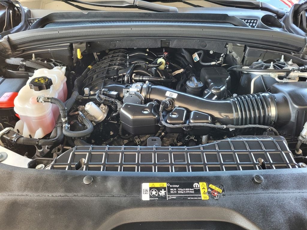 2024 Jeep Grand Cherokee L Laredo X 4x4