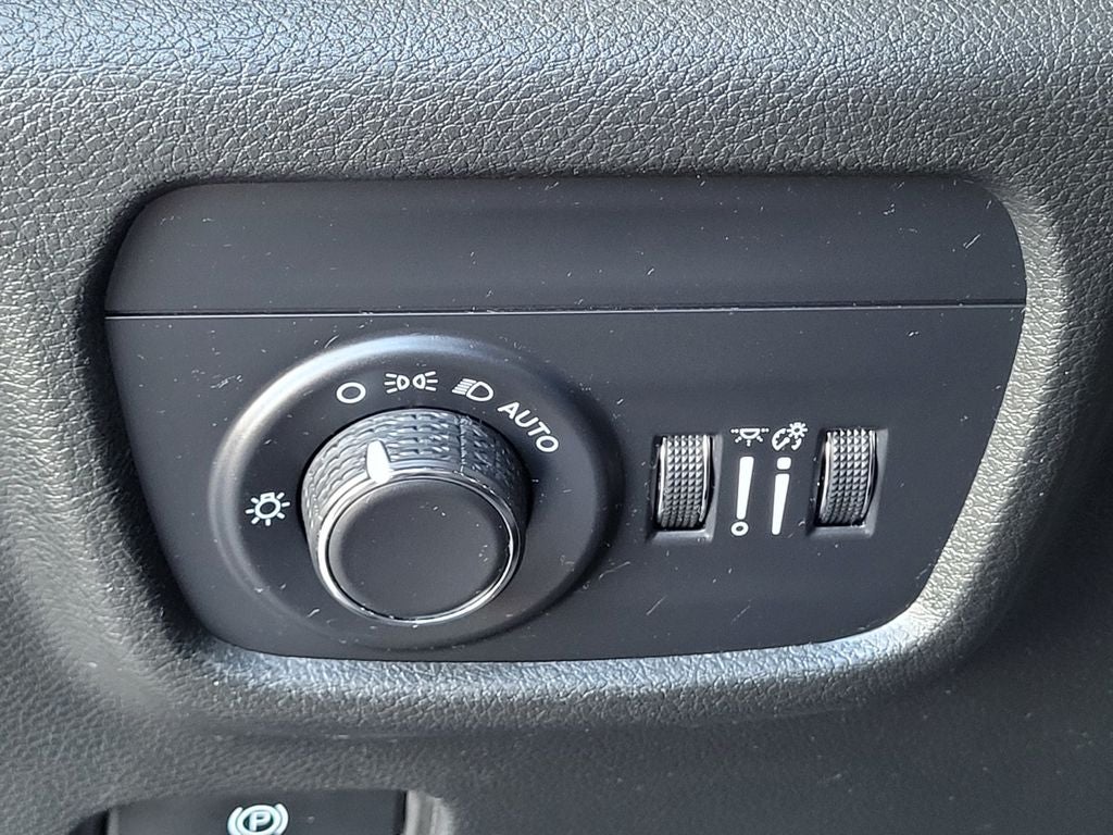 2024 Jeep Grand Cherokee L Laredo X 4x4