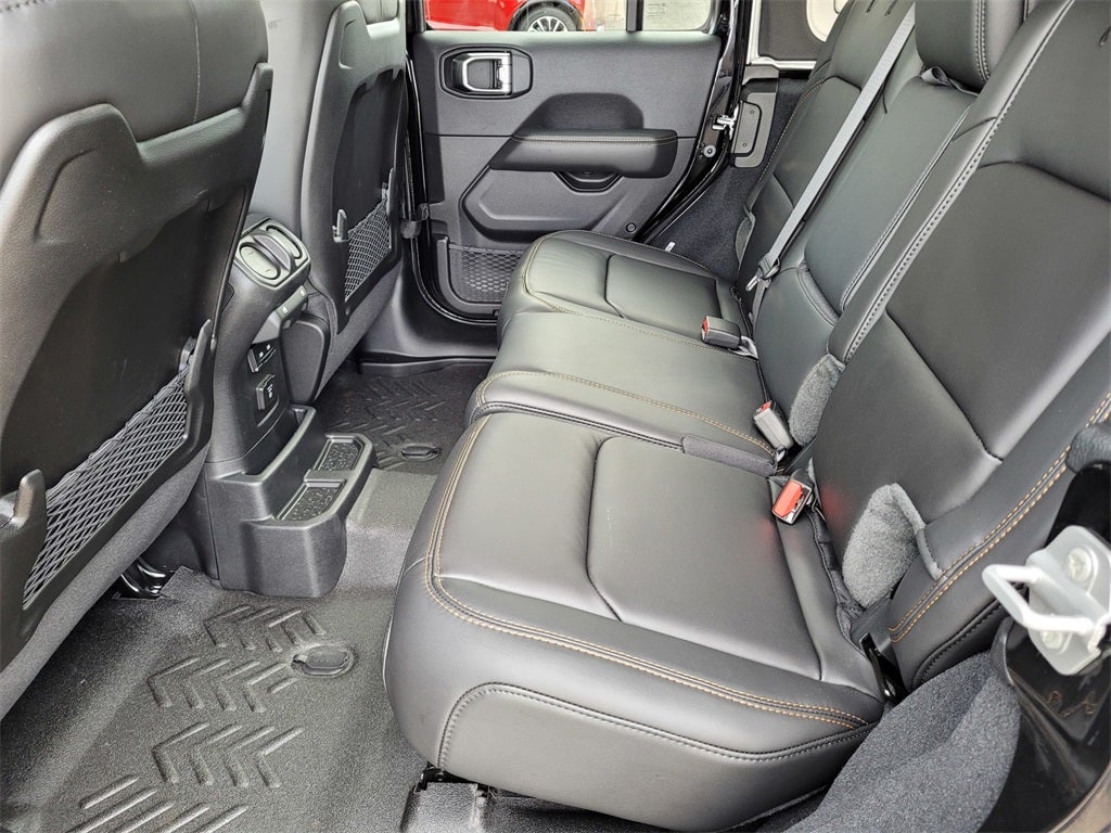 2025 Jeep Wrangler WRANGLER 4-DOOR RUBICON 392