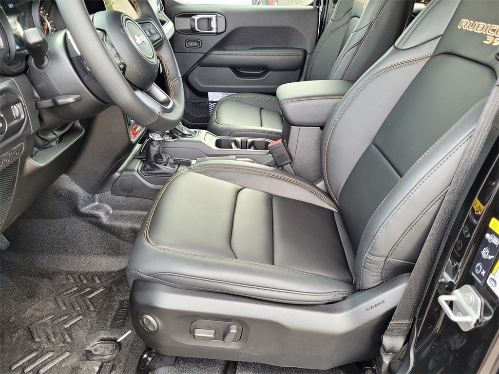 2025 Jeep Wrangler WRANGLER 4-DOOR RUBICON 392