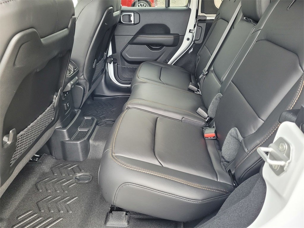 2025 Jeep Wrangler WRANGLER 4-DOOR RUBICON 392