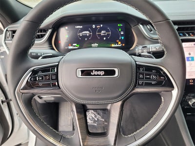 2022 Jeep Grand Cherokee 4xe Overland 4x4