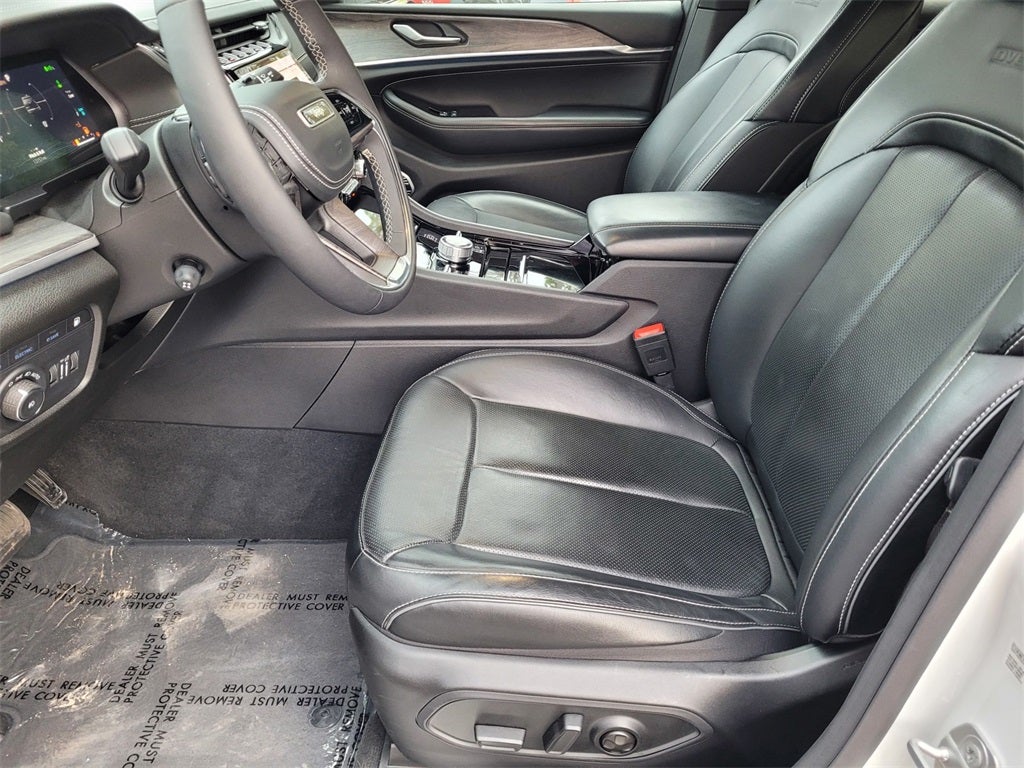 2022 Jeep Grand Cherokee 4xe Overland 4x4