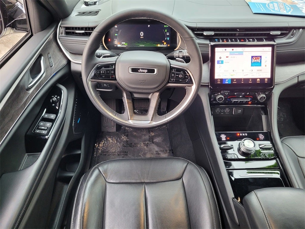 2022 Jeep Grand Cherokee 4xe Overland 4x4