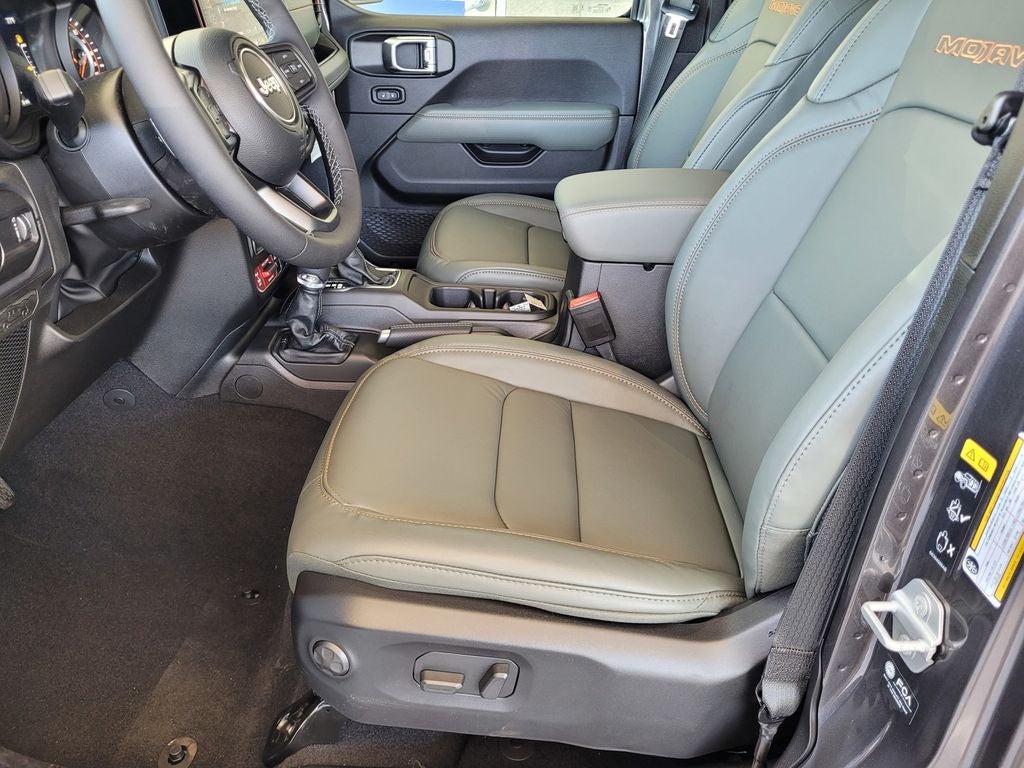 2026 Jeep Gladiator GLADIATOR MOJAVE 4X4