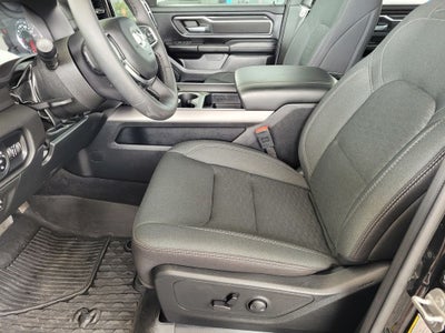 2025 RAM 1500 Big Horn Crew Cab 4x4 5'7' Box
