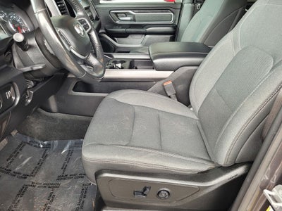 2020 RAM 1500 Big Horn Crew Cab 4x4 5'7' Box