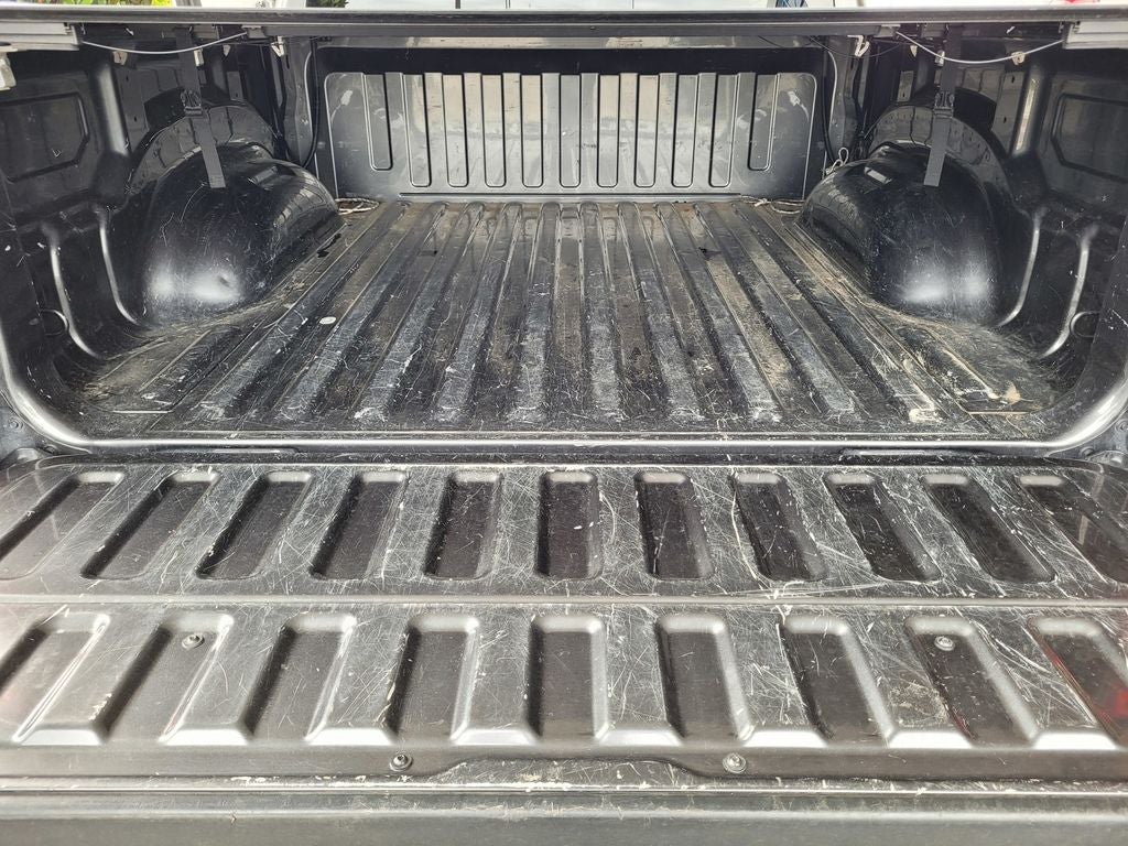 2020 RAM 1500 Big Horn Crew Cab 4x4 5'7' Box