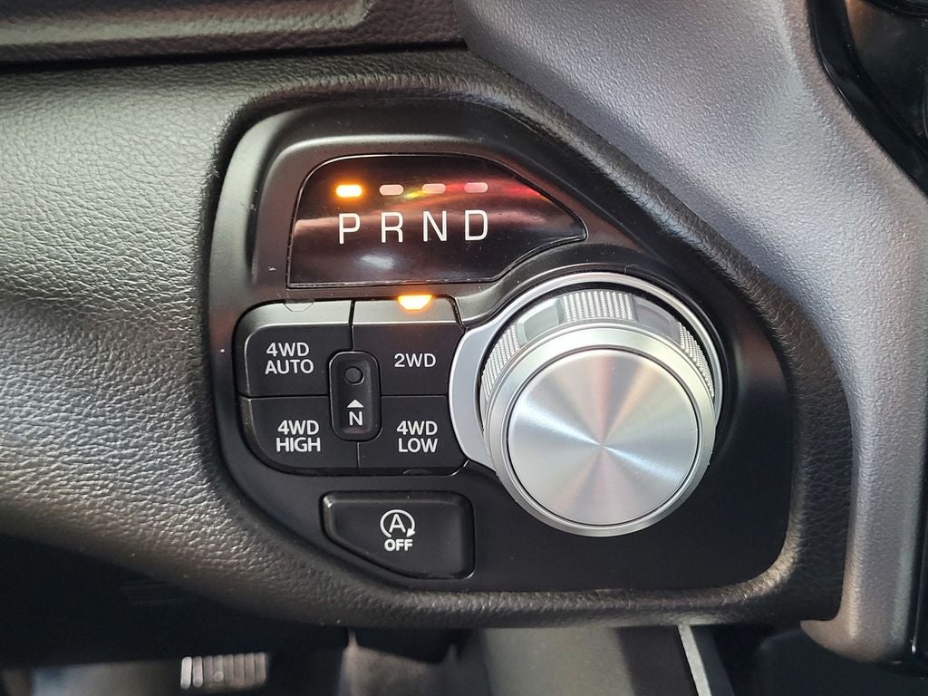 2023 RAM 1500 Laramie Crew Cab 4x4 5'7' Box