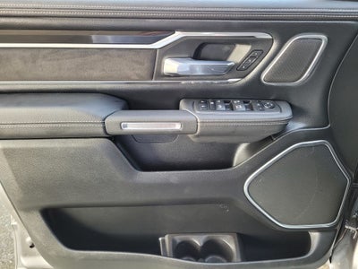 2022 RAM 1500 Laramie Crew Cab 4x4 5'7' Box