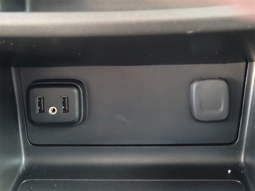 2022 Chevrolet Colorado 2WD Extended Cab Long Box WT