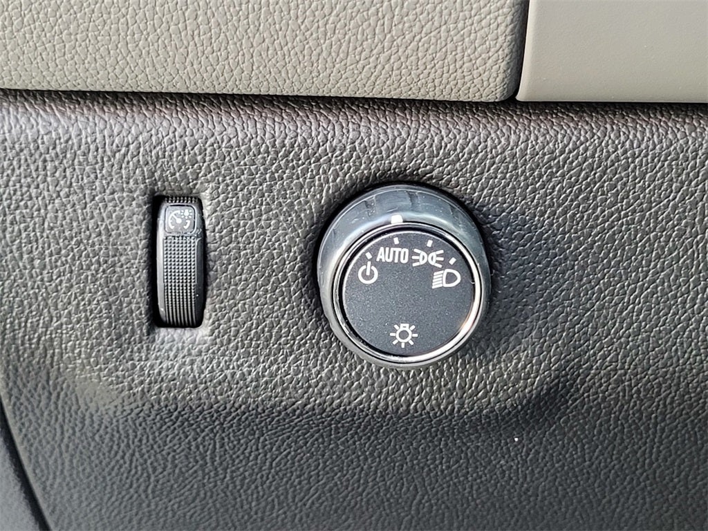 2022 Chevrolet Colorado 2WD Extended Cab Long Box WT