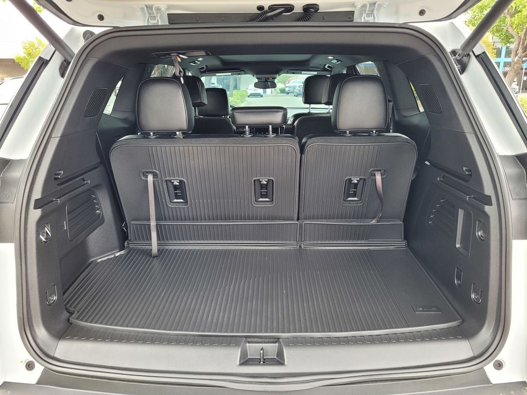 2025 GMC Acadia AWD Elevation