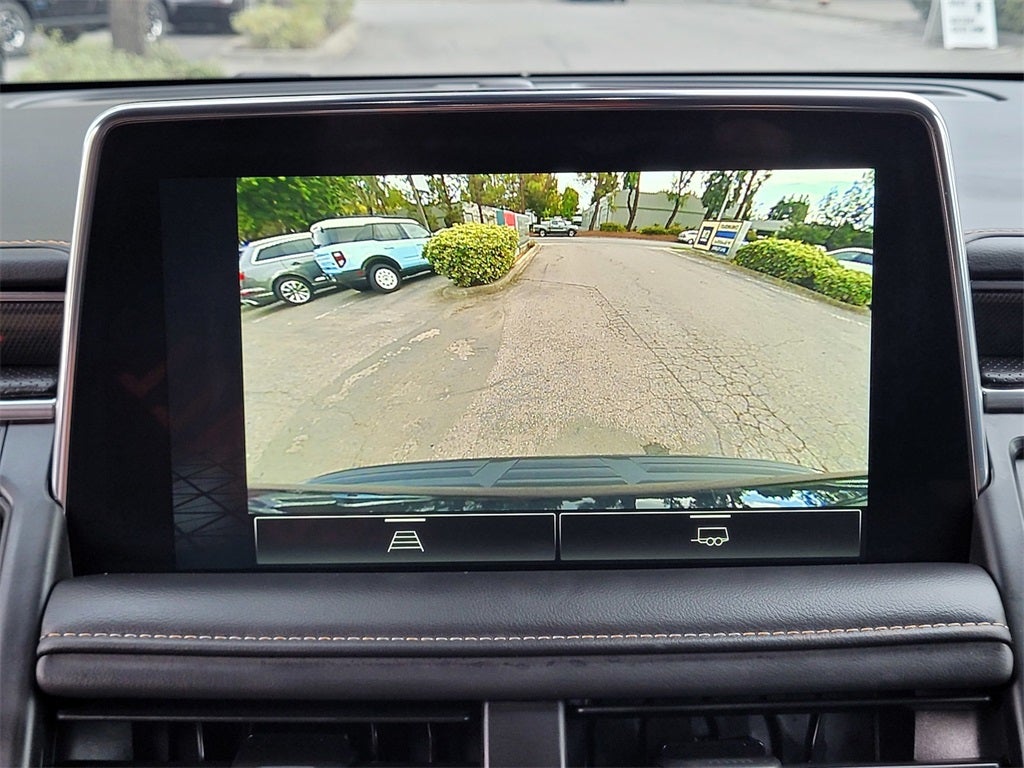 2023 GMC Yukon 4WD AT4