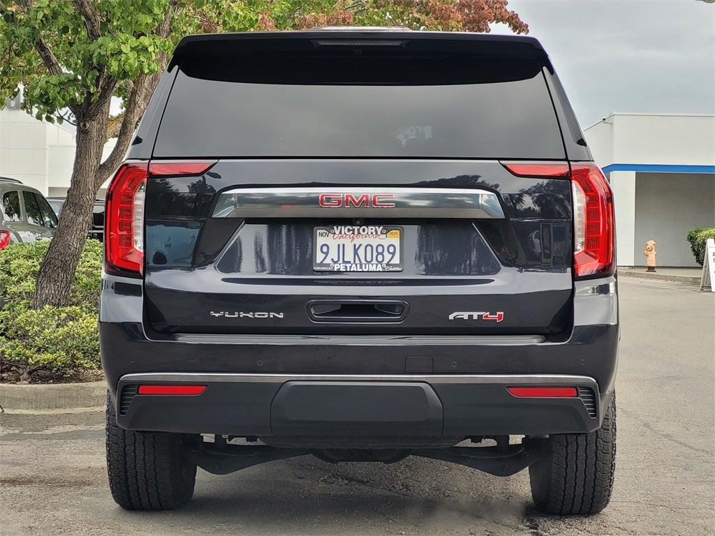 2023 GMC Yukon 4WD AT4