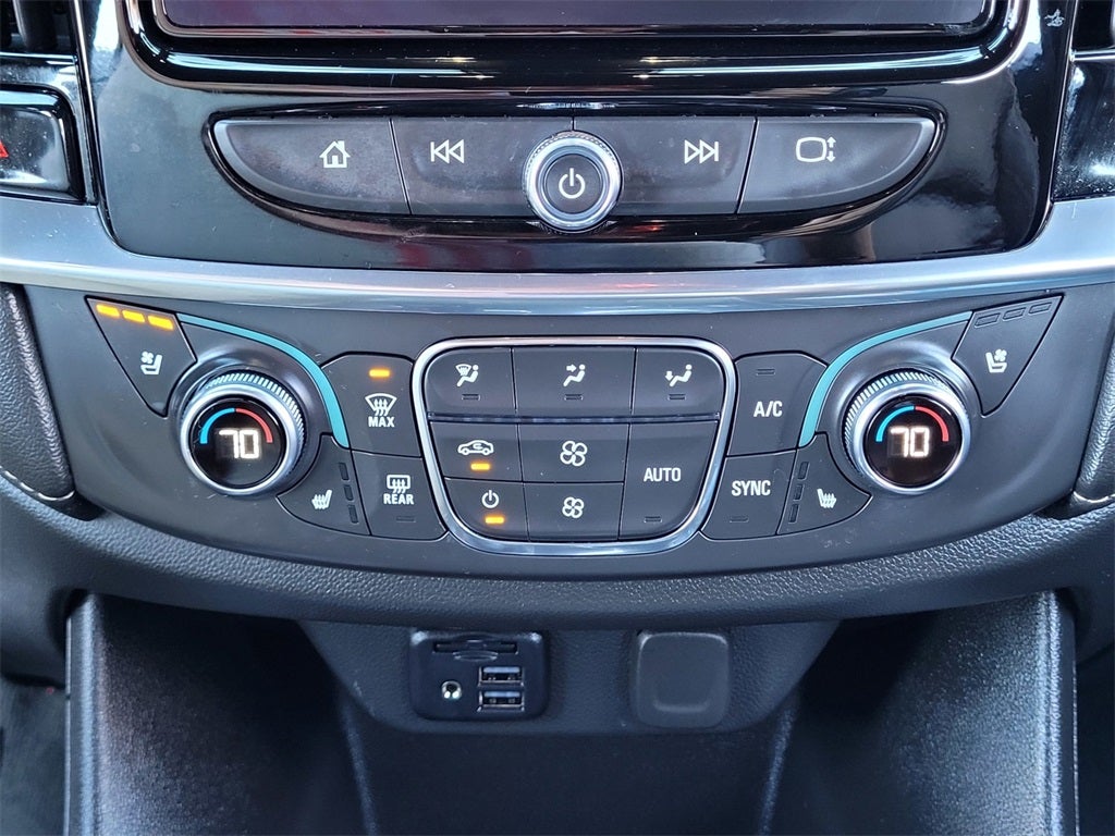 2023 Chevrolet Traverse AWD Premier