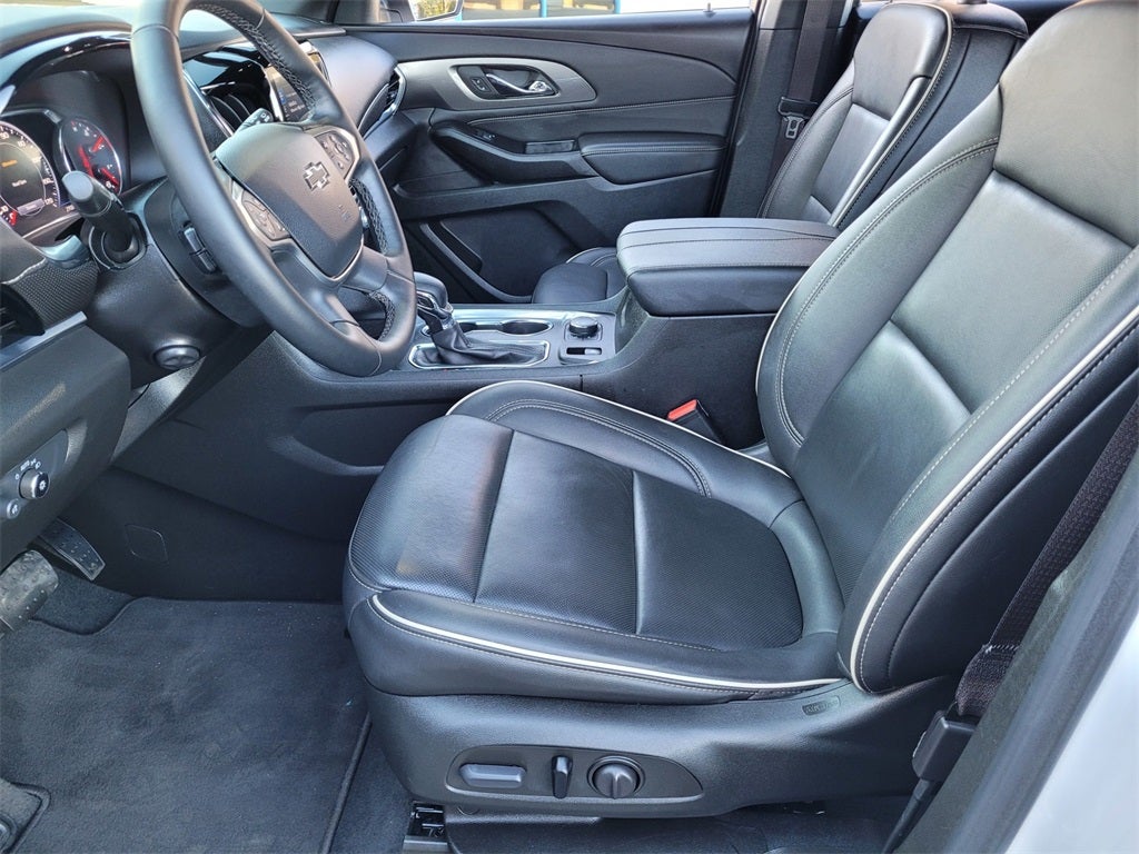 2023 Chevrolet Traverse AWD Premier