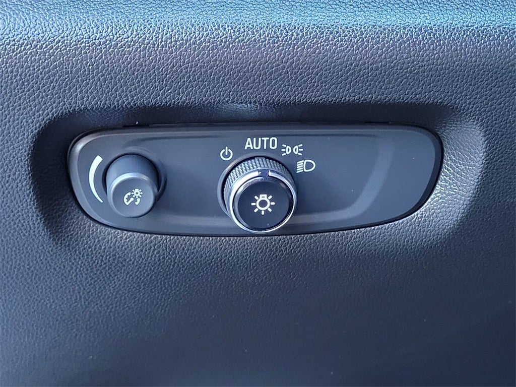 2023 Chevrolet Traverse AWD Premier