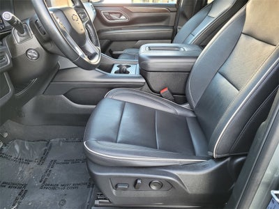 2023 Chevrolet Suburban 4WD Premier