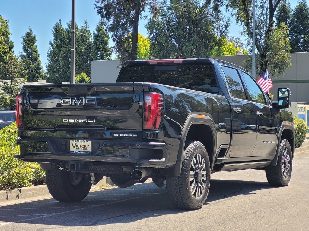 2025 GMC Sierra 2500HD 4WD Crew Cab Standard Bed Denali Ultimate
