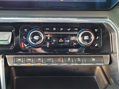 2024 GMC Sierra 1500 4WD Crew Cab Short Box Denali