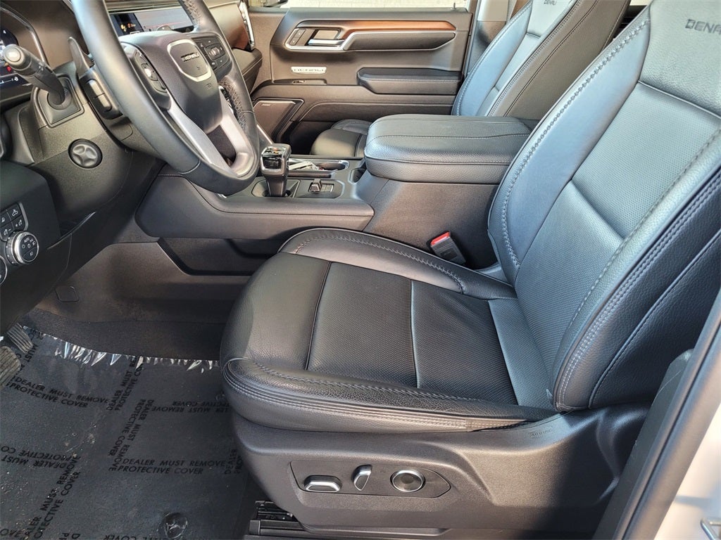 2024 GMC Sierra 1500 4WD Crew Cab Short Box Denali