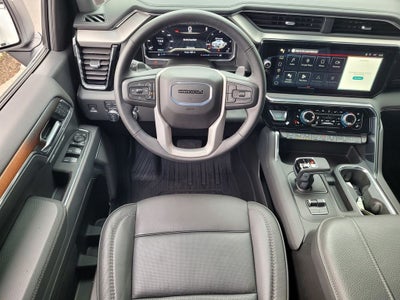 2025 GMC Sierra 1500 4WD Crew Cab Short Box Denali