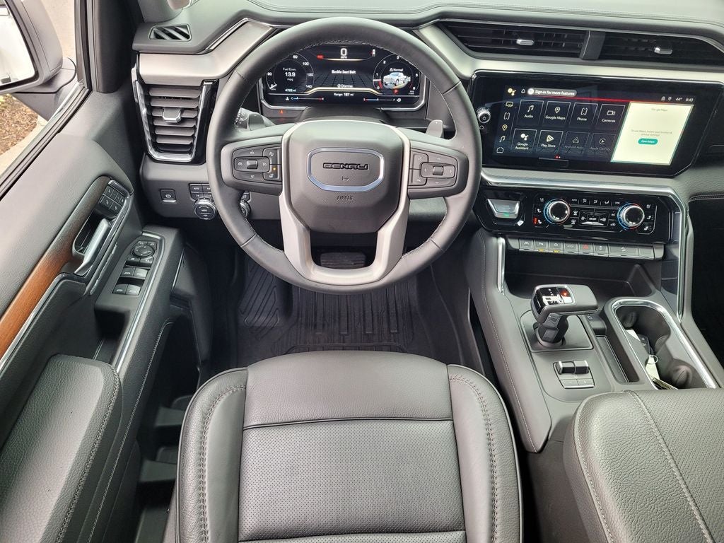 2025 GMC Sierra 1500 4WD Crew Cab Short Box Denali