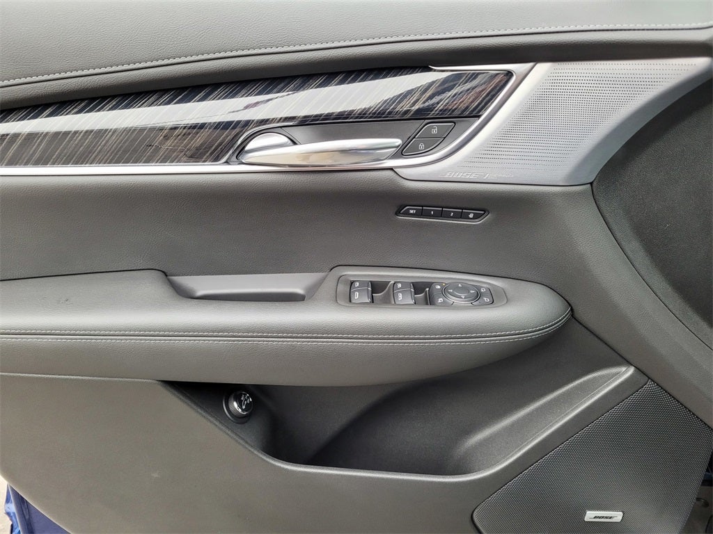 2024 Cadillac XT6 FWD Premium Luxury