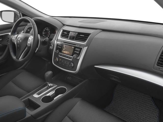 2016 Nissan Altima 2.5 SR