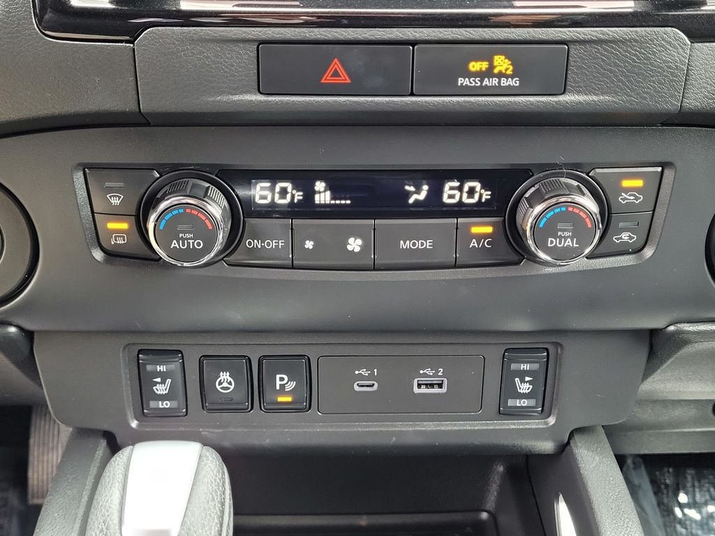 2023 Nissan Frontier Crew Cab SV 4x2