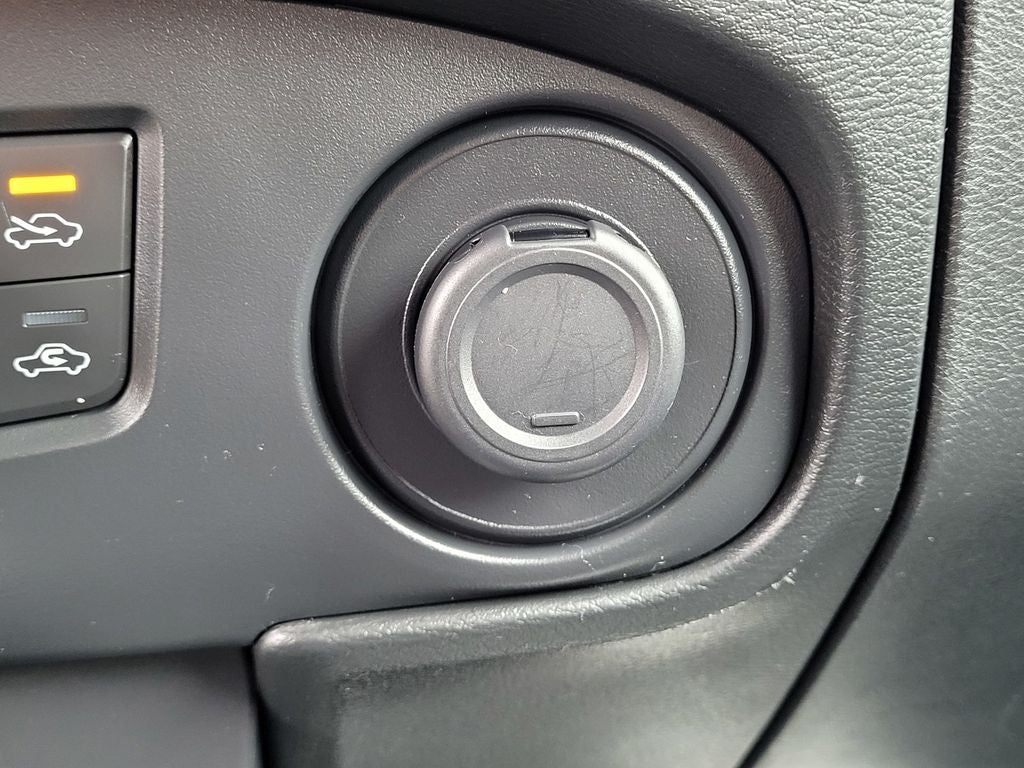 2023 Nissan Frontier Crew Cab SV 4x2