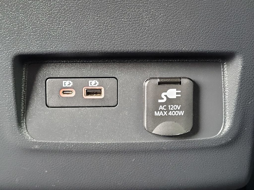 2023 Nissan Frontier Crew Cab SV 4x2