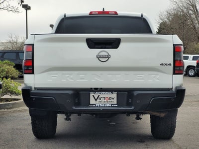 2022 Nissan Frontier Crew Cab S 4x4