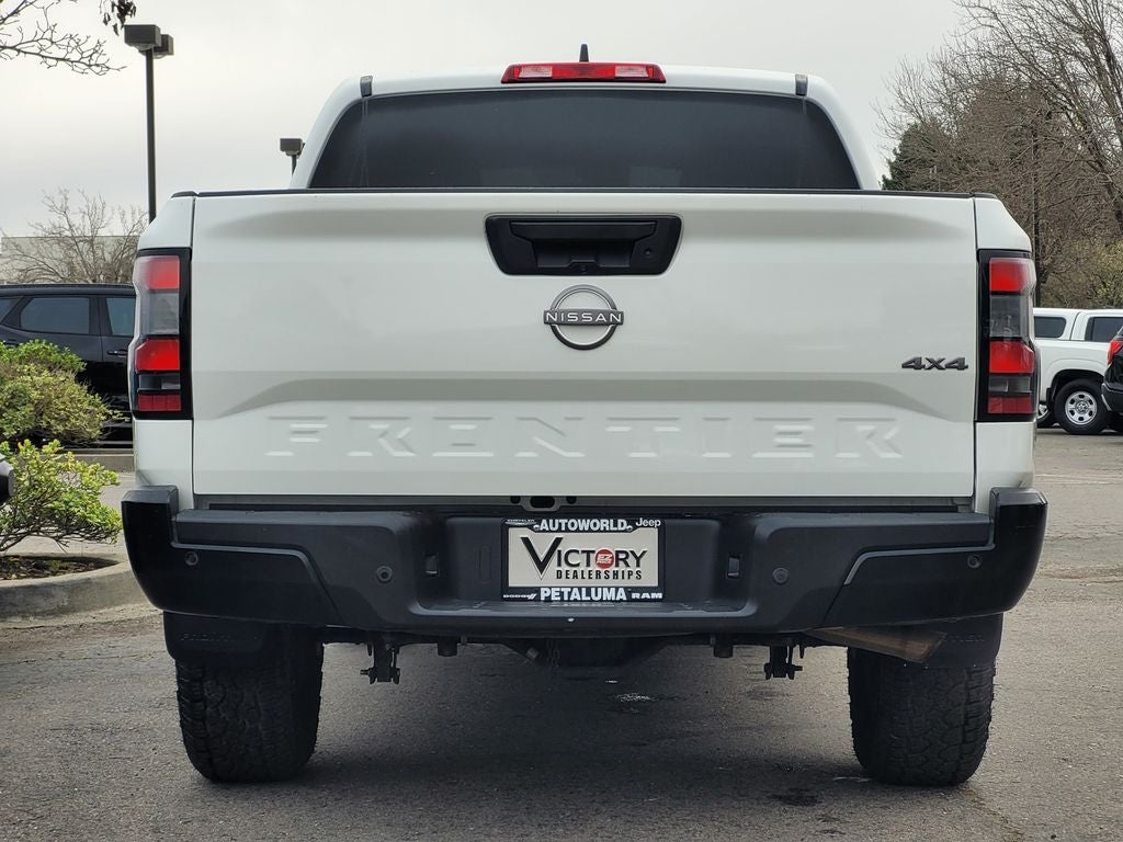 2022 Nissan Frontier Crew Cab S 4x4