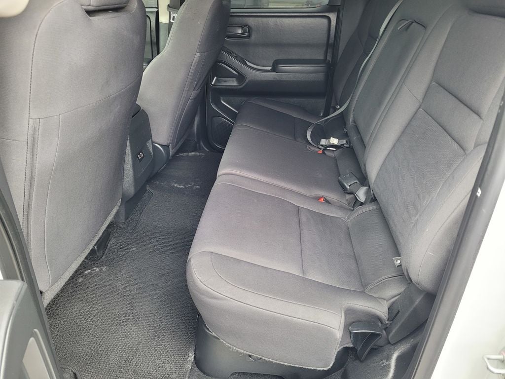 2022 Nissan Frontier Crew Cab S 4x4