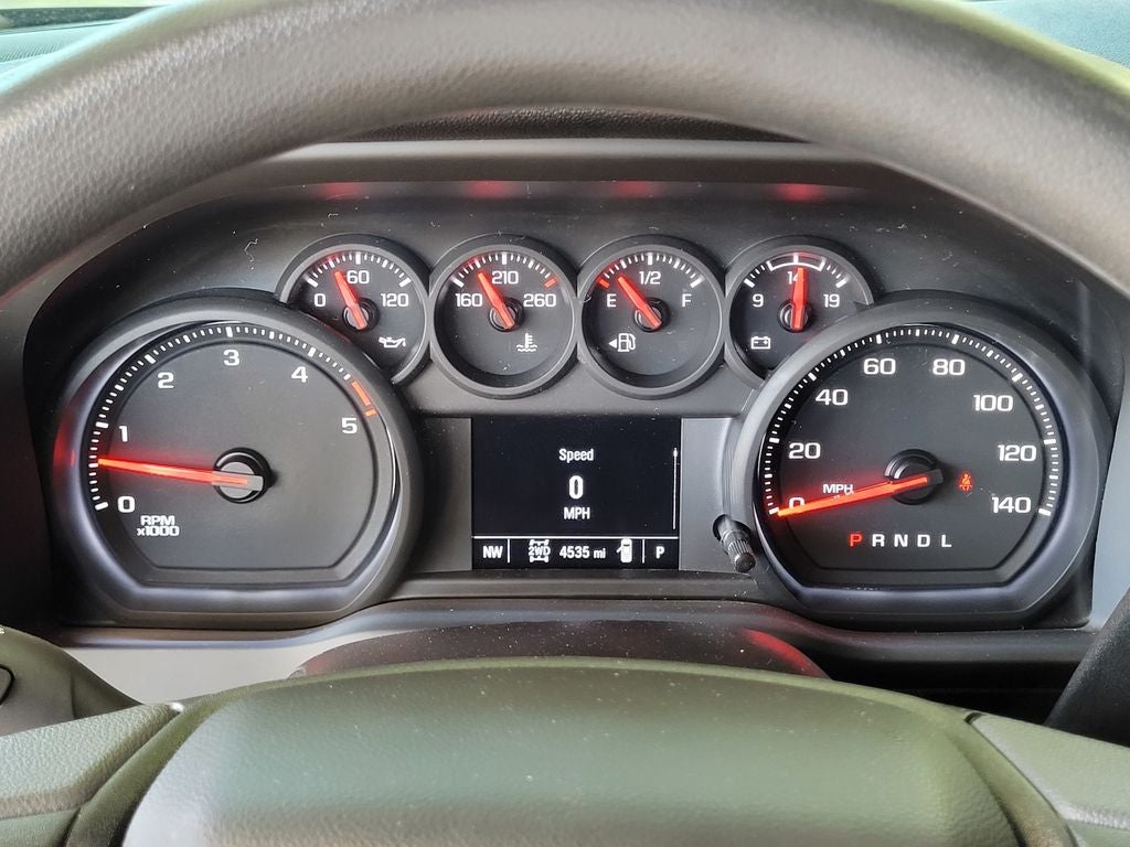 2025 Chevrolet Silverado 2500HD 4WD Crew Cab Standard Bed Custom
