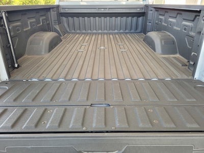 2025 Chevrolet Silverado 2500HD 4WD Crew Cab Standard Bed Custom