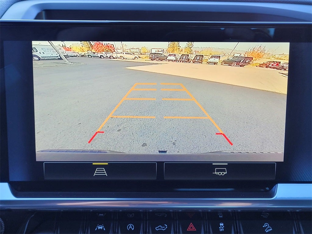 2022 Chevrolet Silverado 1500 4WD Crew Cab Short Bed RST