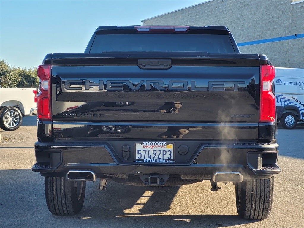 2022 Chevrolet Silverado 1500 4WD Crew Cab Short Bed RST