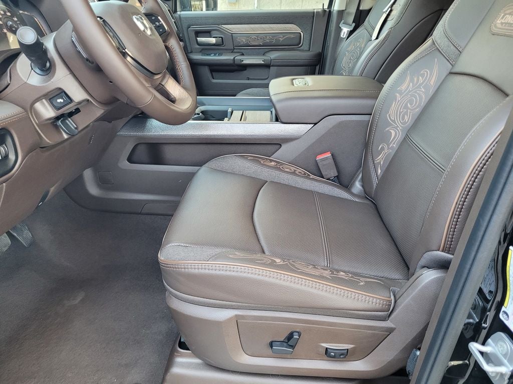 2026 RAM Ram 2500 RAM 2500 LIMITED LONGHORN CREW CAB 4X4 6'4' BOX