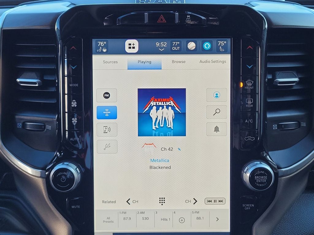 2024 RAM 2500 Laramie Crew Cab 4x4 6'4' Box